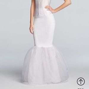 Trumpet silhouette slip, Large, David’s Bridal